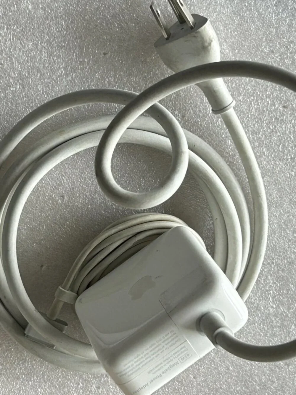 Genuine APPLE A1436 45W MagSafe Power Adapter USED Tested Good